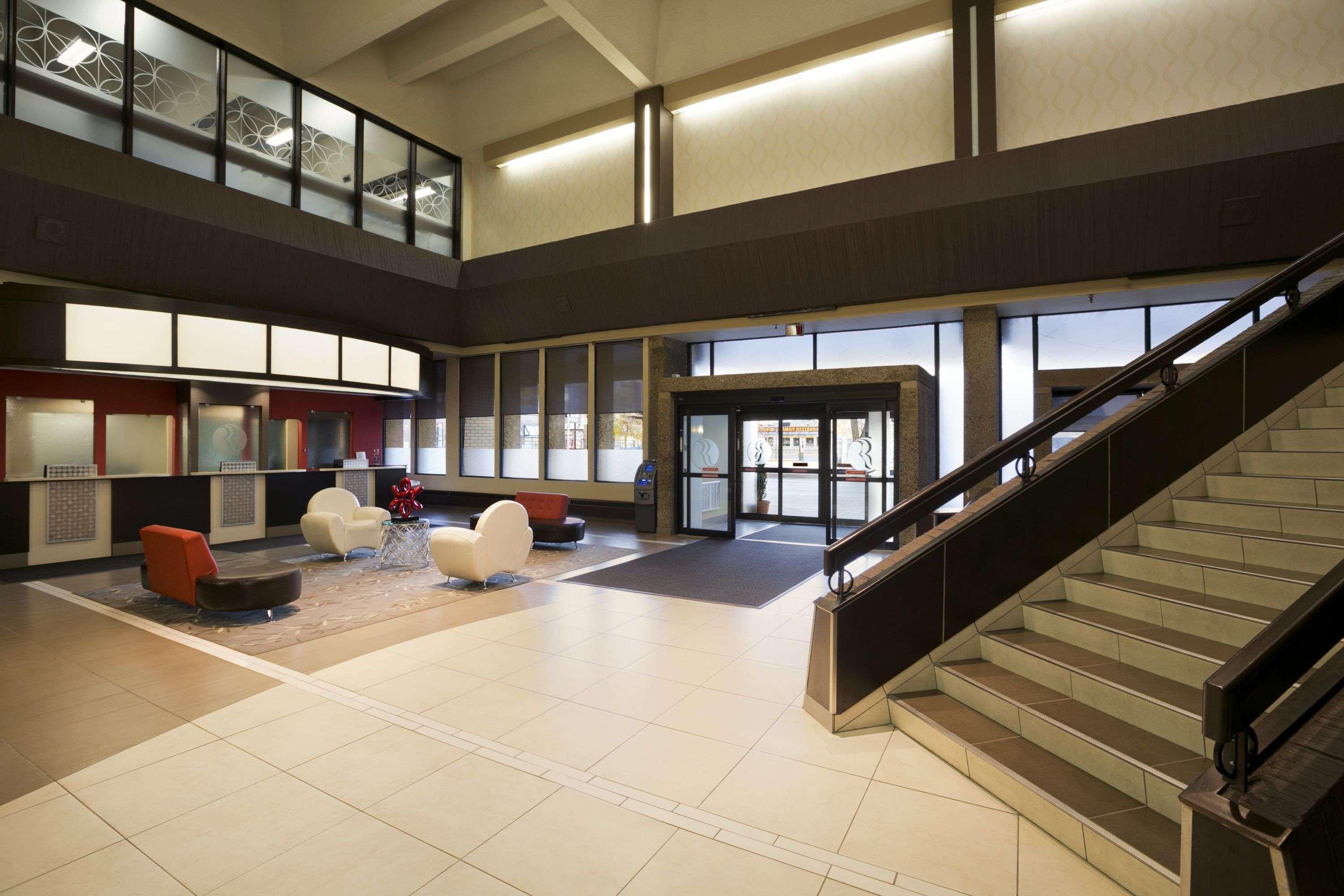 Ramada Plaza By Wyndham Regina Downtown Otel Dış mekan fotoğraf