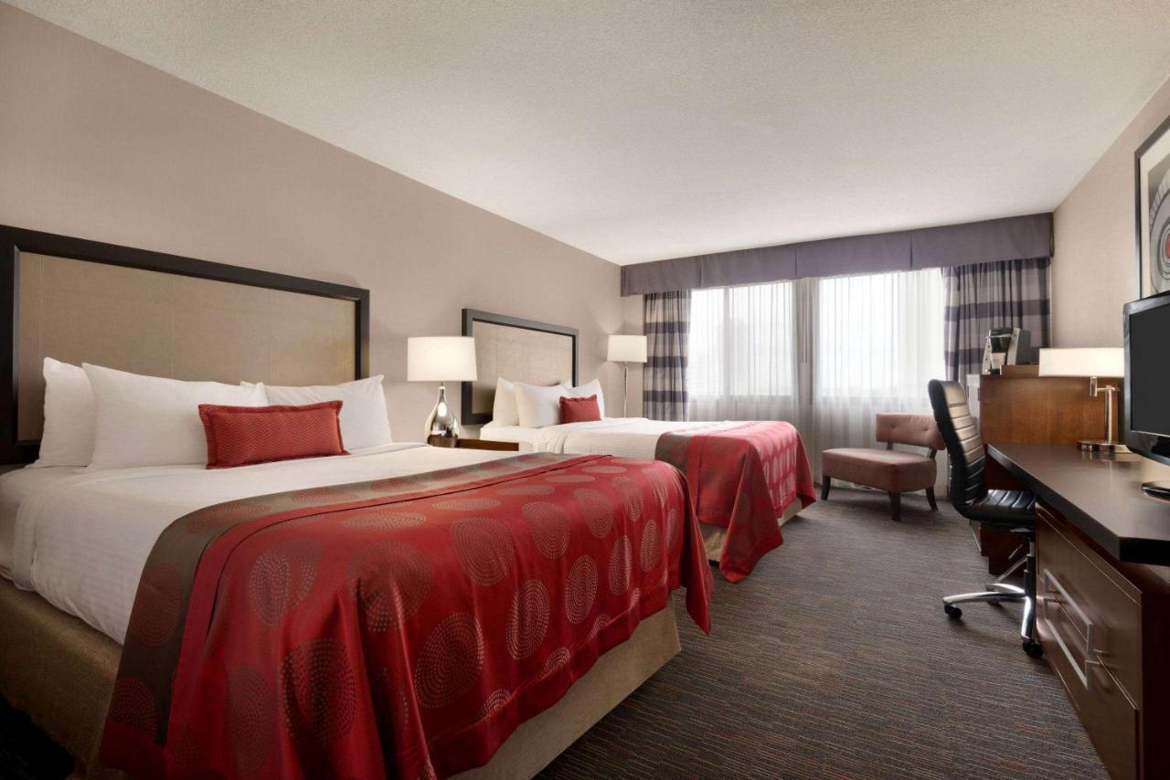Ramada Plaza By Wyndham Regina Downtown Otel Dış mekan fotoğraf